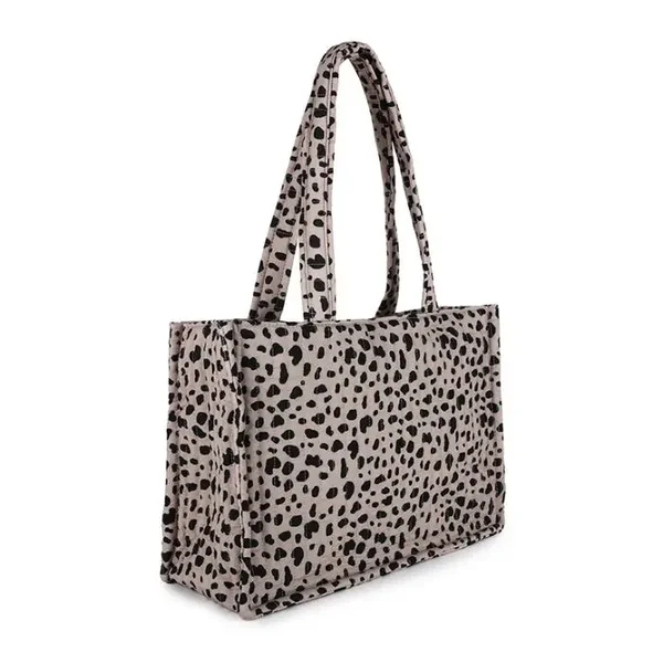 Cheetah shopper