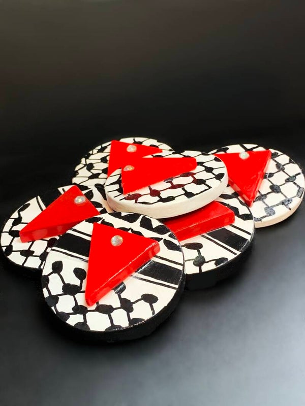 keffiyeh Badges & Fridge Magnets