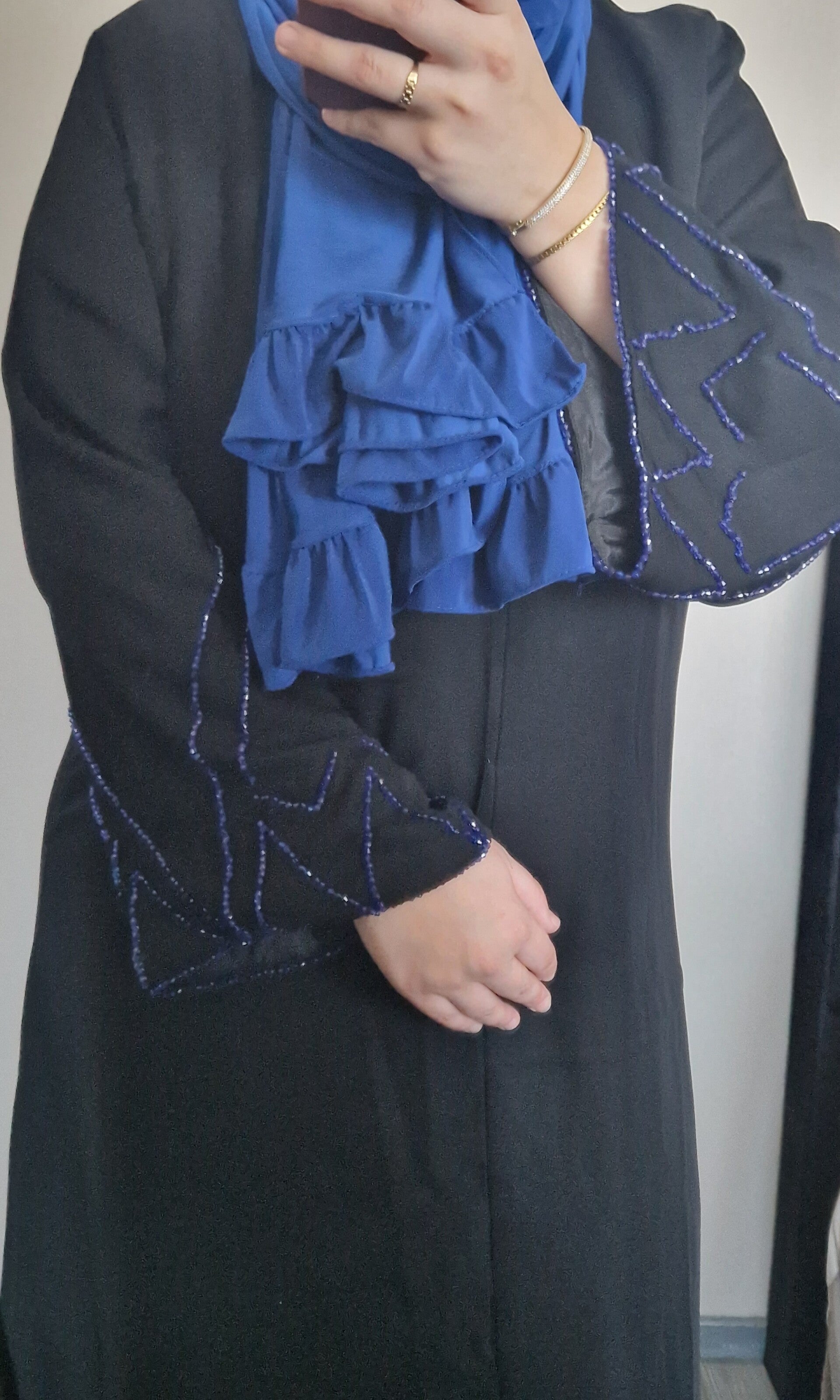 Abaya Amira met koningsblauwe kralen