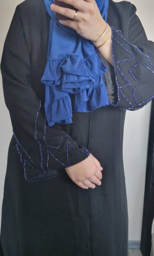 Abaya Amira met koningsblauwe kralen
