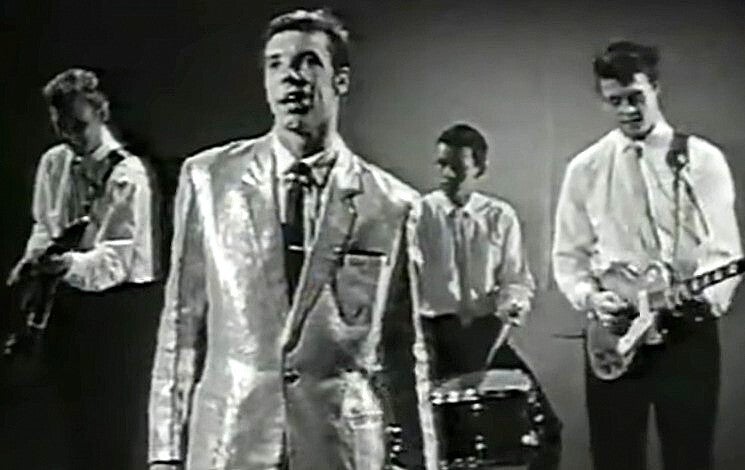 James George Thompkins – Big Jim Sullivan, Wildcats