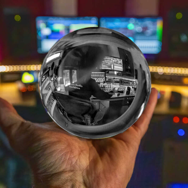 B’Side Studio - Marek Arnold