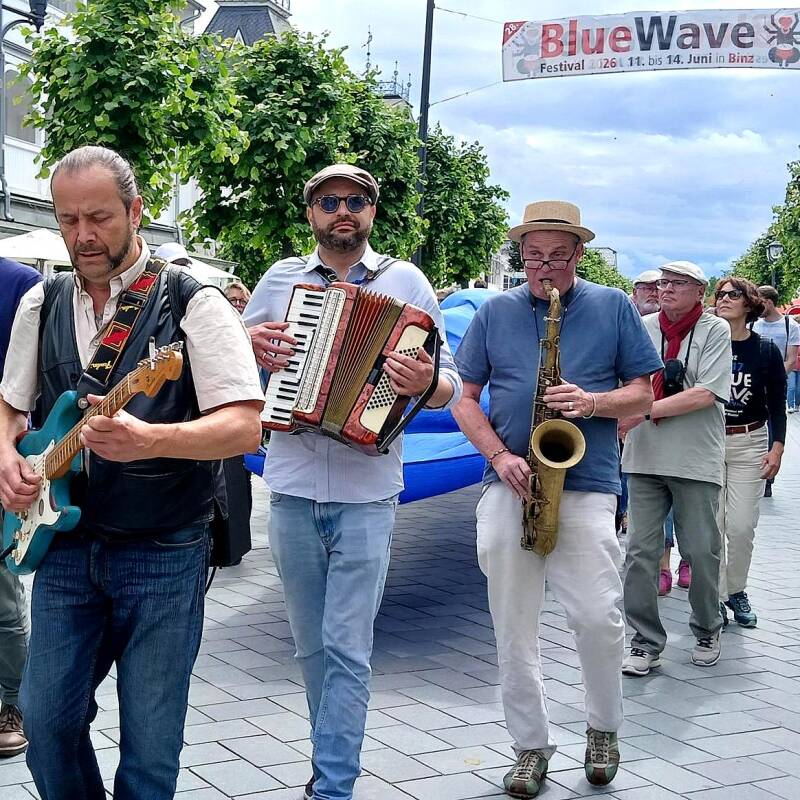 Glanzlichter Blue Wave 2026
