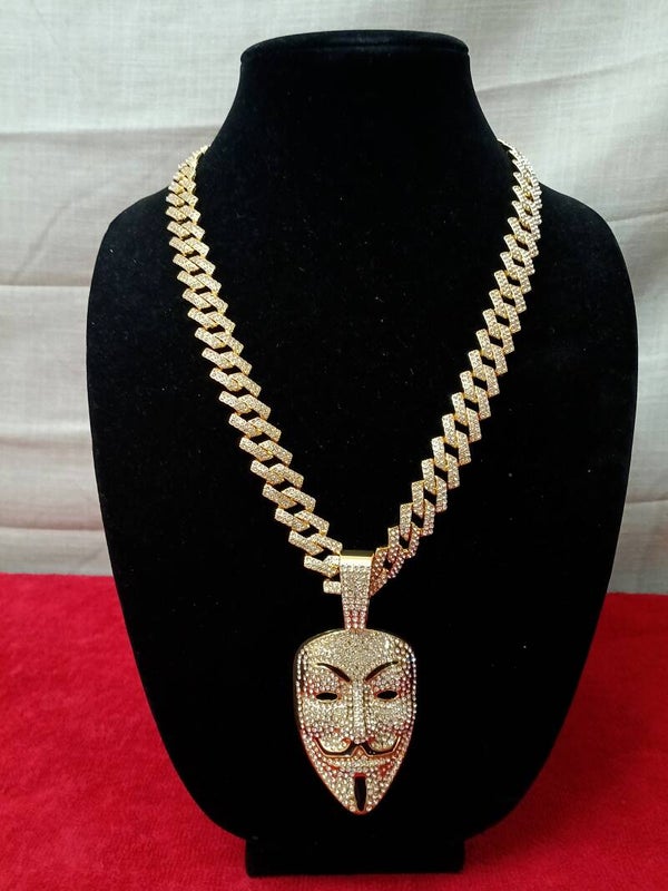 Hacker mask chain