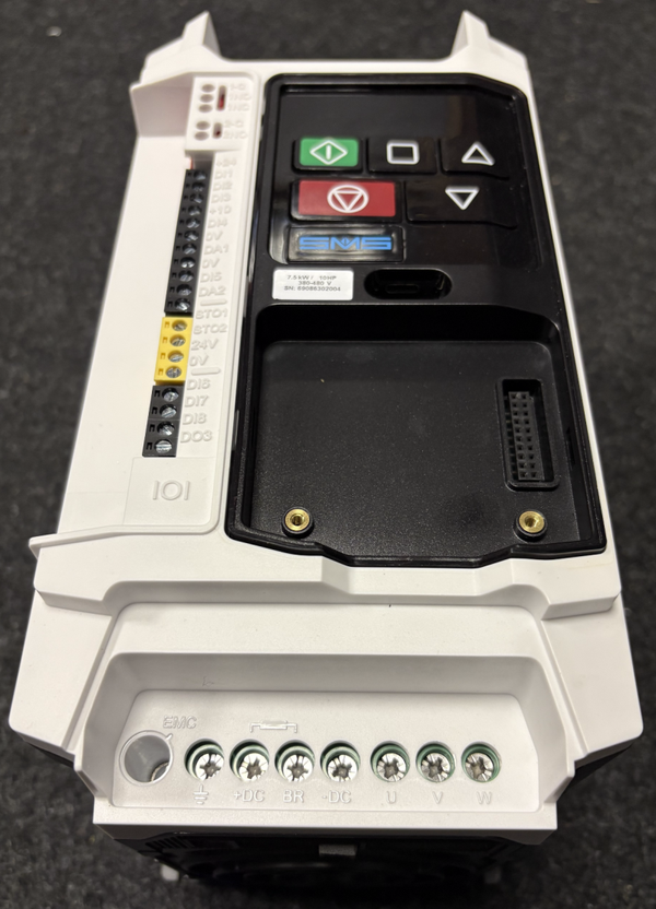 Compacte frequentieregeling 18A