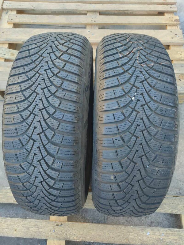 N 02 GOMME 205 60 R 16 92 H GOODYEAZR ULTRAGRIP9 INVERNALE DOT 2014 RIF 3921