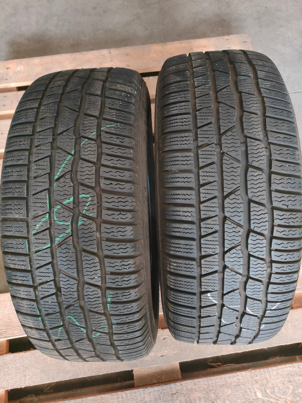 N 02 GOMME 225 55 R 16 95 H CONTINENTAL TS830P INVERNALE DOT 2012 RIF 3230