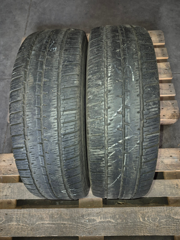 N 02 GOMME 225 75 R 16 DA CARICO 121 R  CONTINENTAL VAN CONTACT 4 STAGIONI DOT 2020 RIF 3097