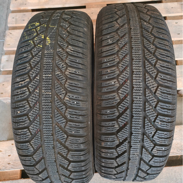 N 02 GOMME 195 60 R 15 88 T  SEMPERIT GRIP2 INVERNALE DOT 2018 RIF 3209