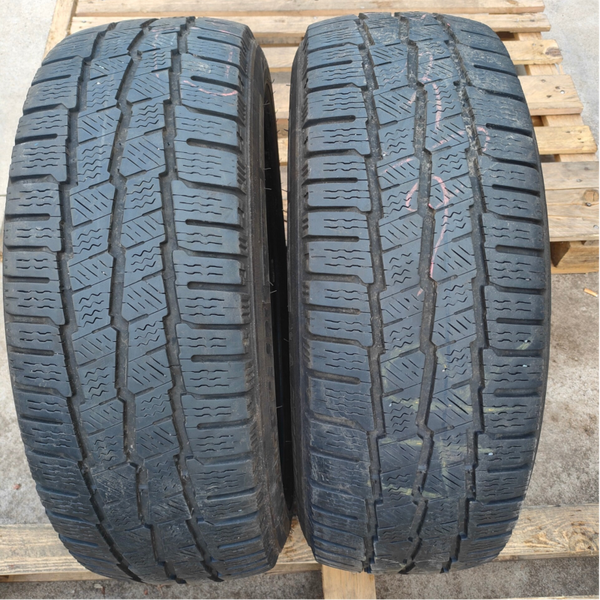 N 02 GOMME 215 60 R 17  DA CARICO 104 H MICHELIN AGILIS ALPIN INVERNALE  DOT 2020 RIF 3782