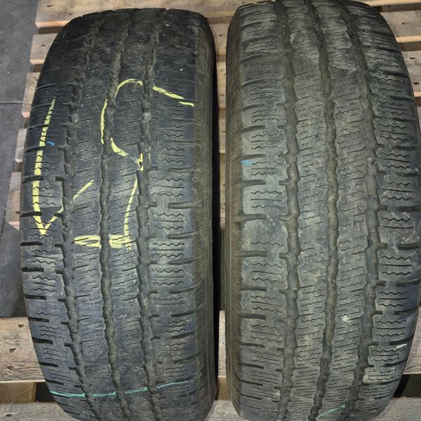 N 02 GOMME 205 65 R 16 DA CARICO 107 T GT RADIAL WT2 INVERNALE DOT 2021 RIF 3120