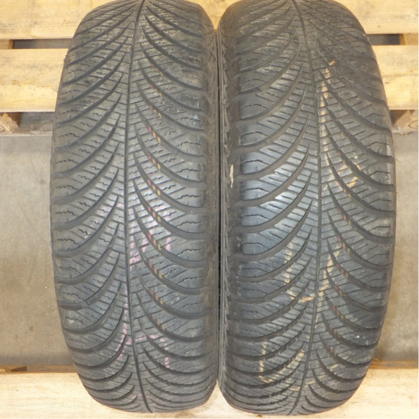 N 02 GOMME 185 65 R 15  92 T GOODYEAR VECTOR4S INVERNALI DOT 2020 RIF 2924