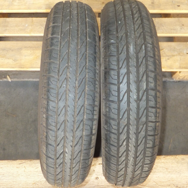 N 02 GOMME 135 80 R 13  70 T OVATION VI-289 4 STAGIONI DOT 2017 RIF 2985