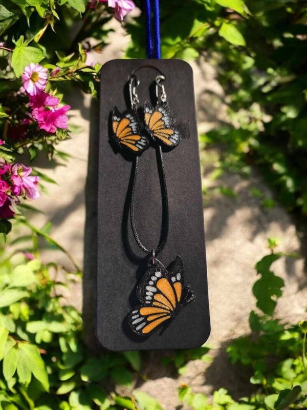 3D Printed Butterfly Earring and Necklace Set