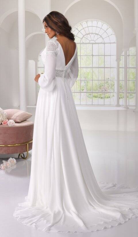 robe de mariée tendance.Mousseline fluide et perlerie.Instant de Luxe Liège.Jarice