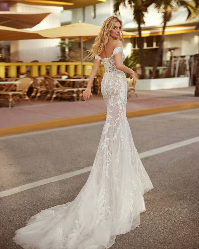 robe de mariée sirène dentelle florale.Traîne travaillée.Instant de Luxe.Liège