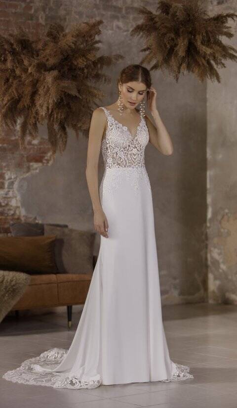 robe de mariée style droite élégante.Instant de Luxe Liège