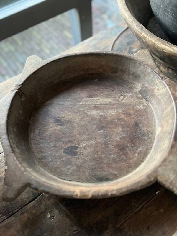 Oude houten chapati schaal uit India