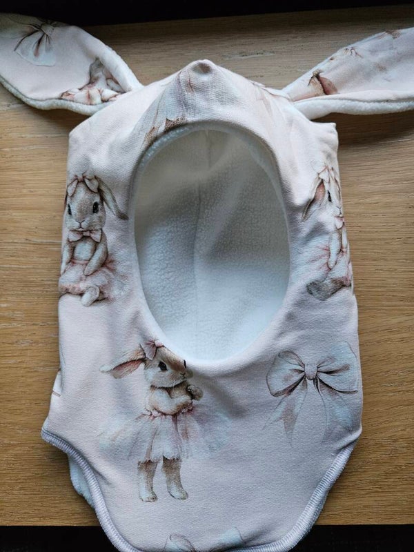 Pupunkorvakypäräpipo/Hento pinkki pupu