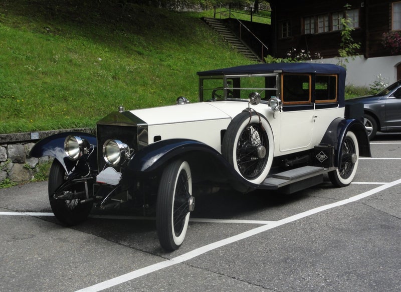 Mit dem Auto erreichen Sie Tierarzt Daniel Kuhn in der Tierarztpraxis Melusina in Utzenstorf aus Koppigen, Ersigen, Kirchberg, Aefligen, Fraubrunnen, Bätterkinden, Wiler, Zielebach, Winistorf, Heinrichswil, Biberist, Gerlafingen, Wiler, Aefligen, Lyssach.