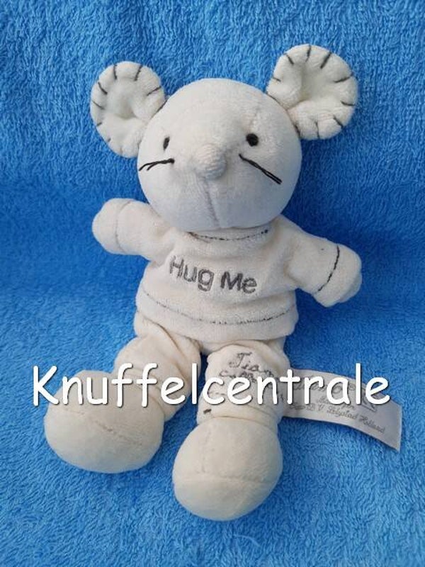 Tiamo muis Hug Me op het truitje 16 cm