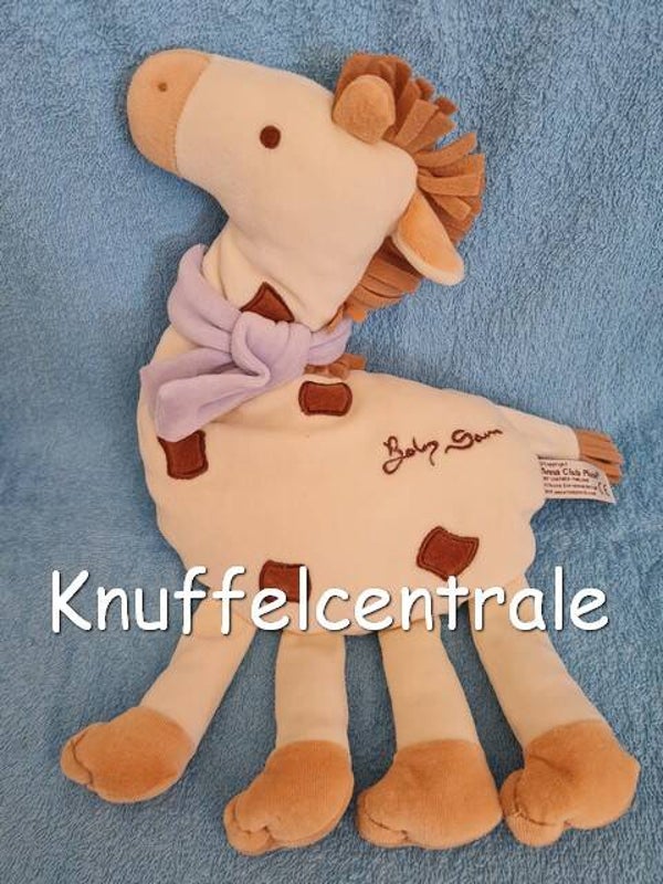 Anna Club Plush Giraf Giraffe Baby Sam met rammel