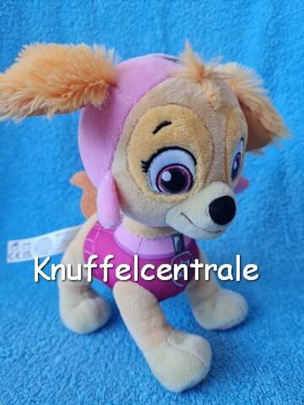Paw Patrole hond Skye 20 cm Nickelodeon