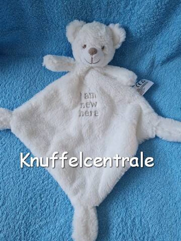 Nicotoy beer knuffeldoek wit tekst I am new here