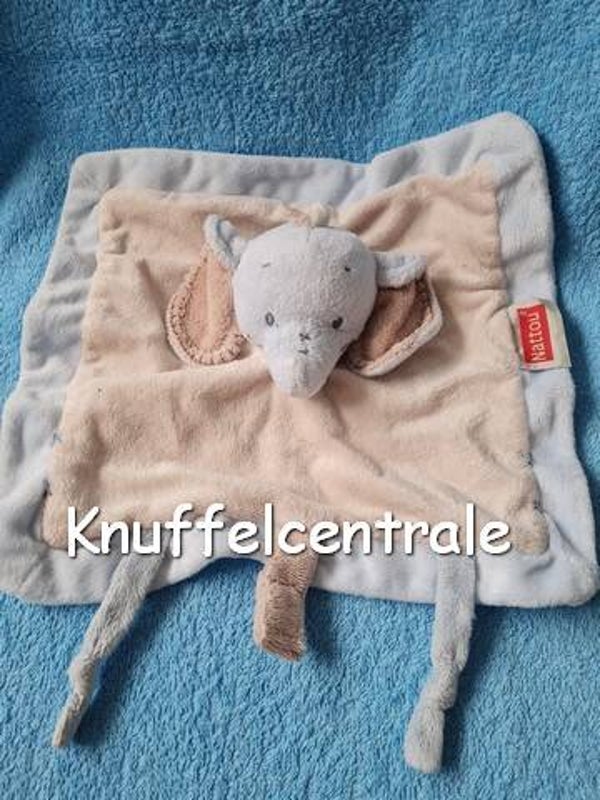 Nattou olifant knuffeldoek van N.V. Jollymex S.A.