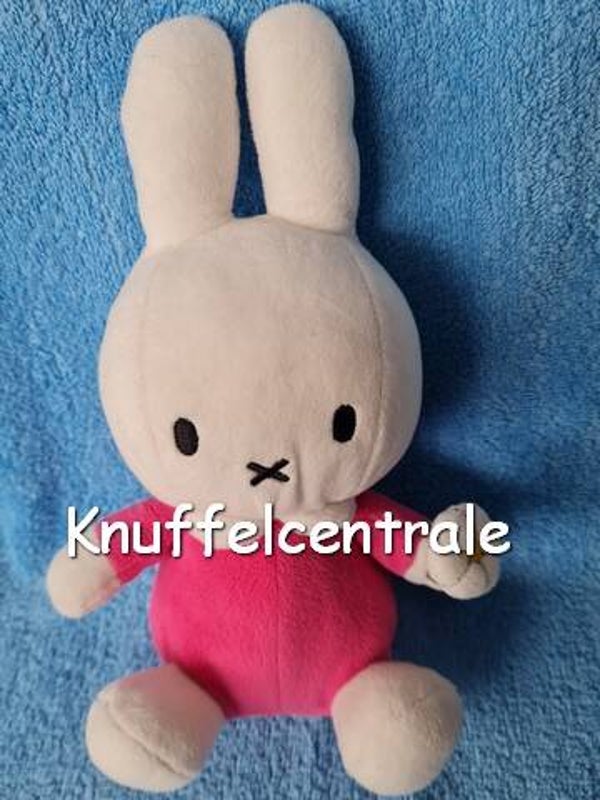 Nijntje roze fuchsia wit knuffel 22 cm met bloem (zonder label)