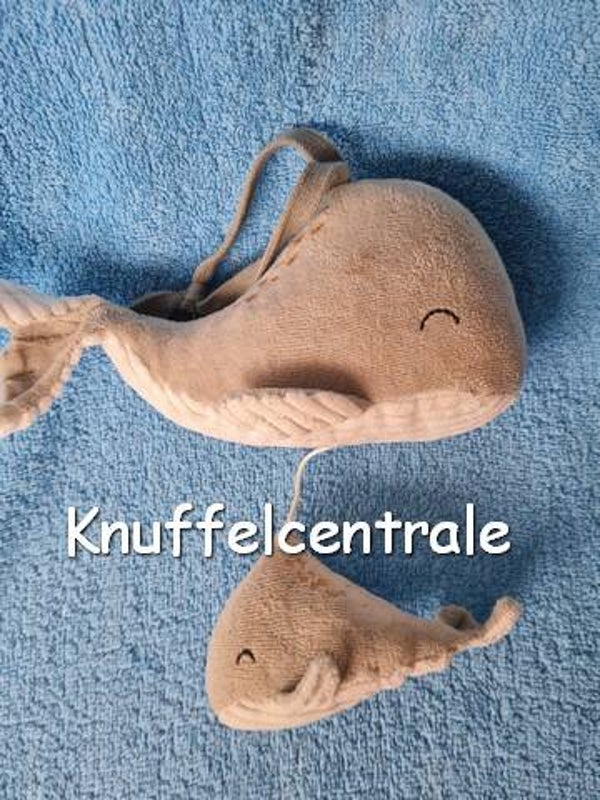 Little Dutch walvis knuffel groen wit muziekknuffel