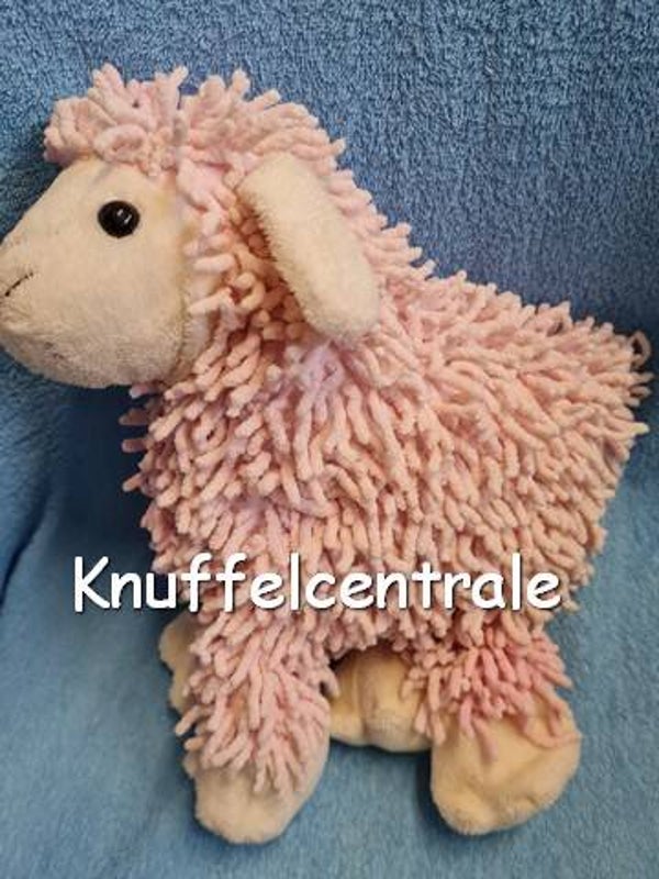De Waal Texel Schaap roze rasta dreads 28 cm hoog