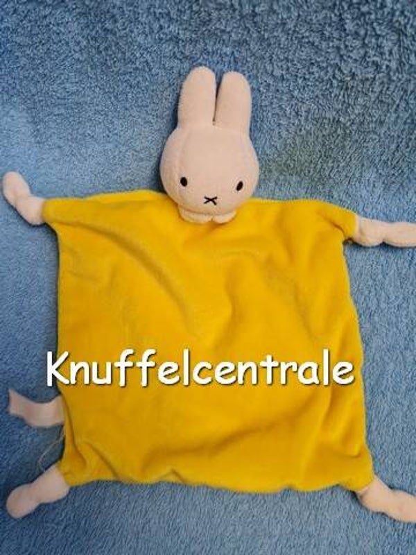 Nijntje Geel Tiamo knuffeldoek langwerpig (versleten label)