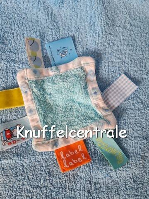 Label Label klein badstof vierkant knuffeldoek blauw
