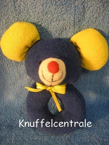 Difrax muisje blauw geel badstof rammelaar