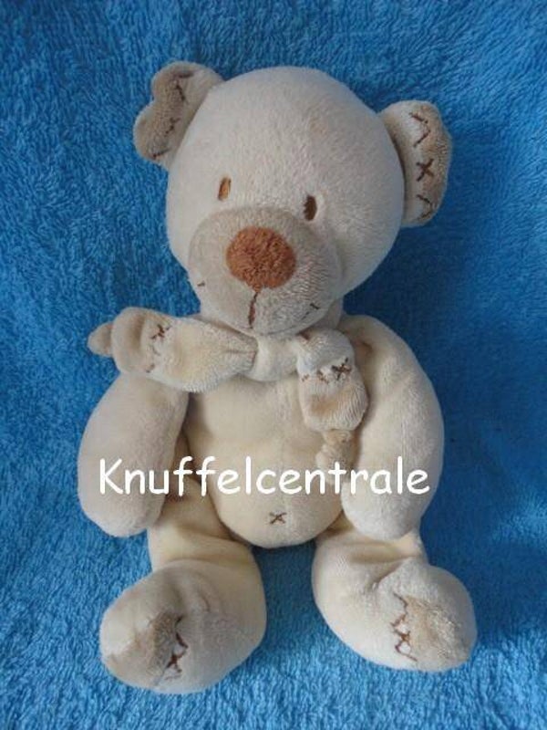 Nicotoy beer ecru bruin met sjaaltje 22 cm (zonder label)