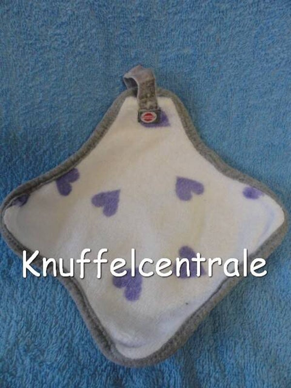Lodger knuffeldoek speendoekje hartjes paars