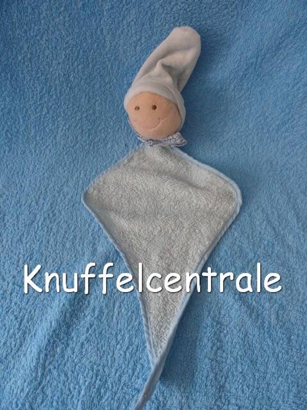 Aurora The color of hug pop puntmuts blauw badstof knuffeldoek