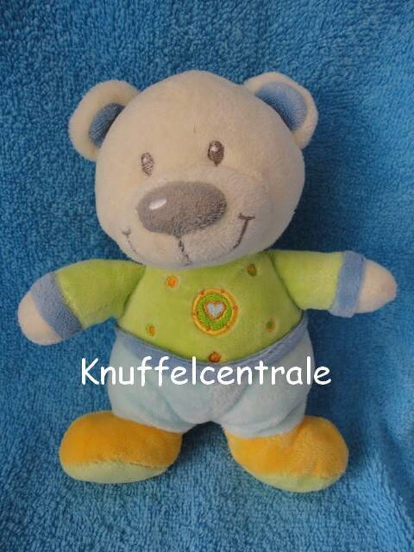 Nicotoy beer wit met groen blauw pak met rammel