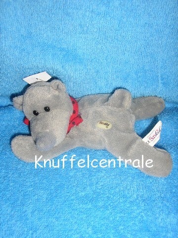 Sunkid neushoorn  liggend 15 cm