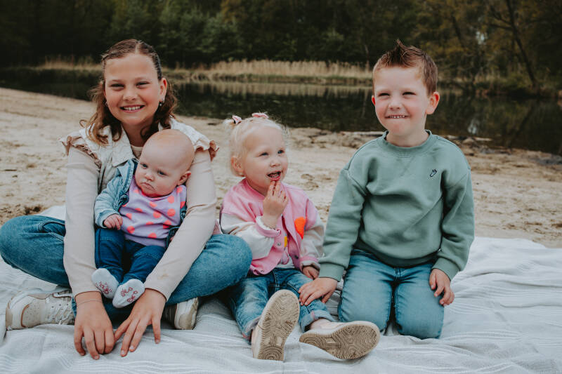 cutememoriesphotographyfamilieshootcaroline-71-standard.jpg
