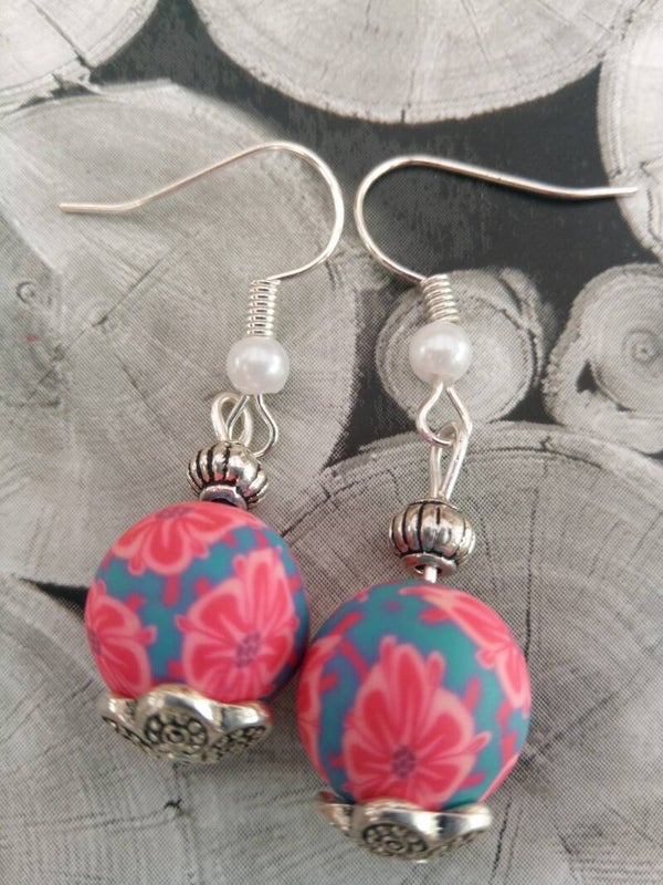 Boucle d'oreille