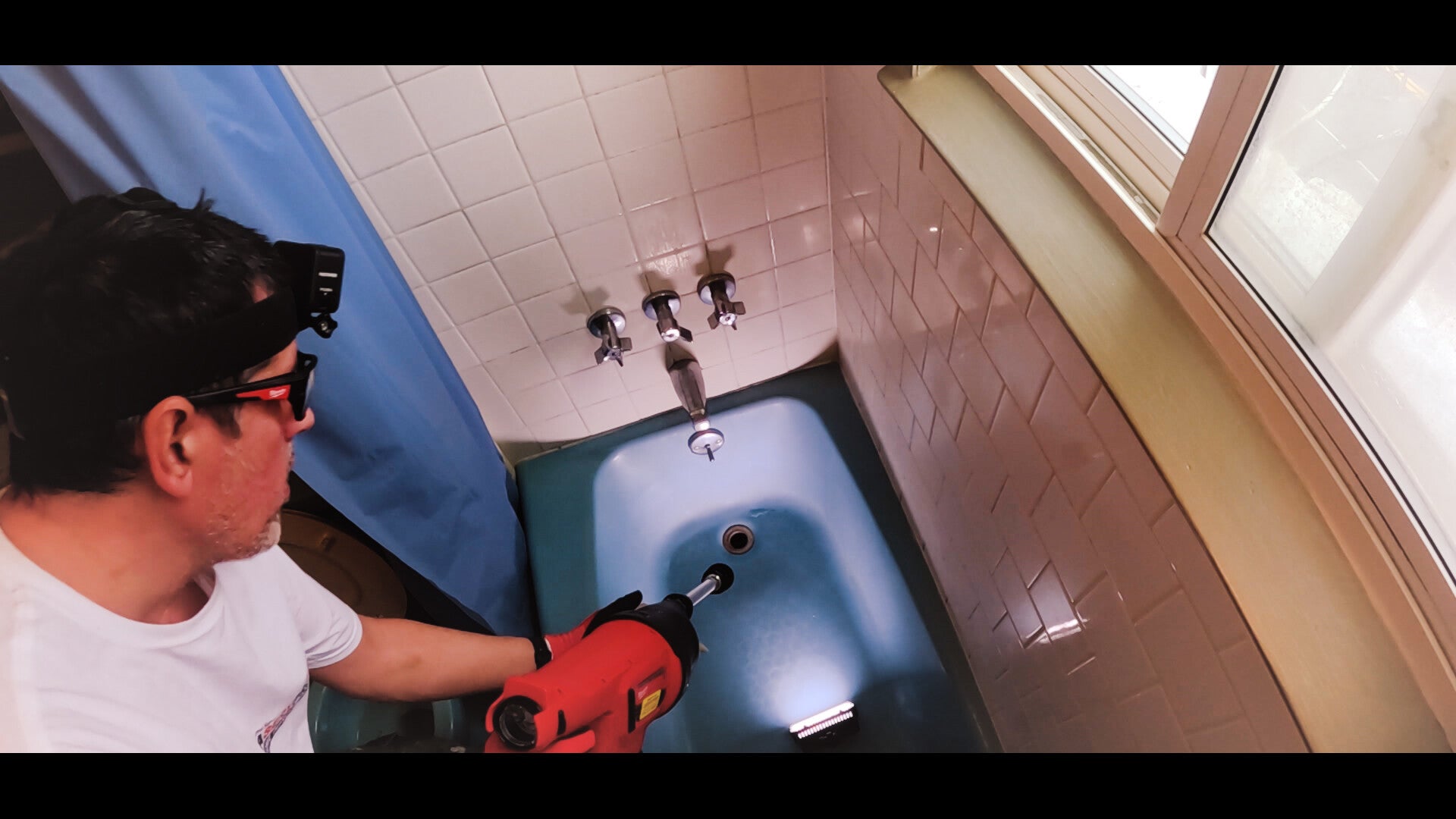 Bathroom Tub Pipe Clogged Drain Cleaning