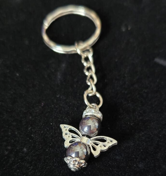 Schutzengel Schlüsselanhänger mit Edelsteinperle Schwarzer Hämatit