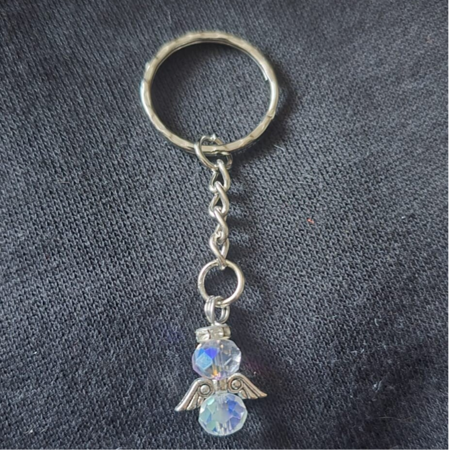 Schutzengel Schlüsselanhänger mit Edelsteinperle Bergkristall