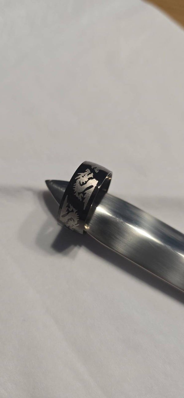 Edelstahlring Schwarz Drache Gr. 18