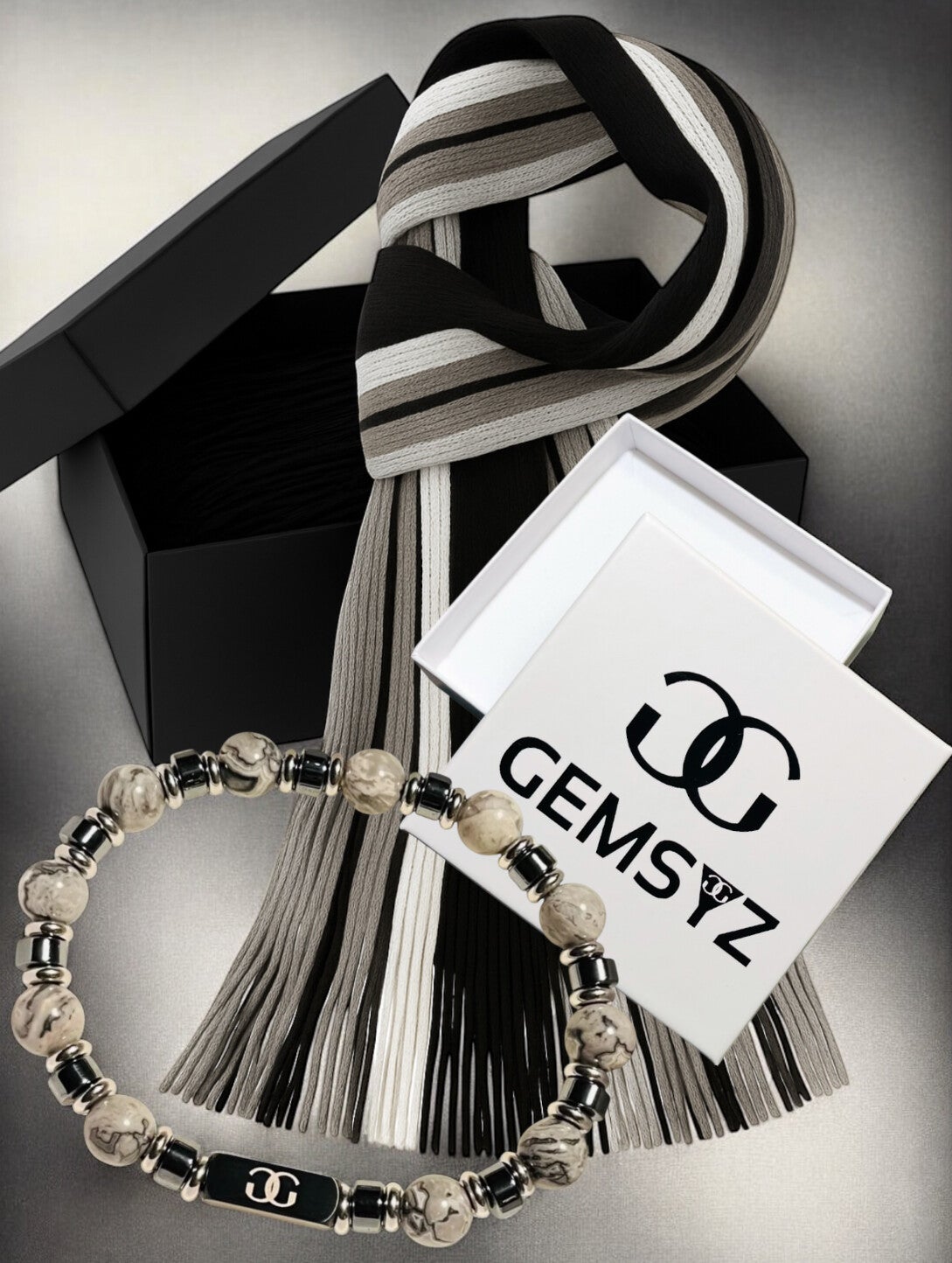 Cadeaubox voor mannen met Grey Jasper natuursteen armband en grijze sjaal