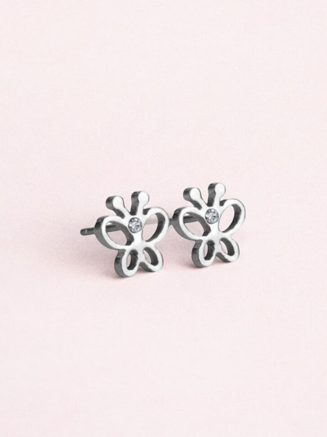 Oorknopjes vlindertje met zirconia steentje zilver