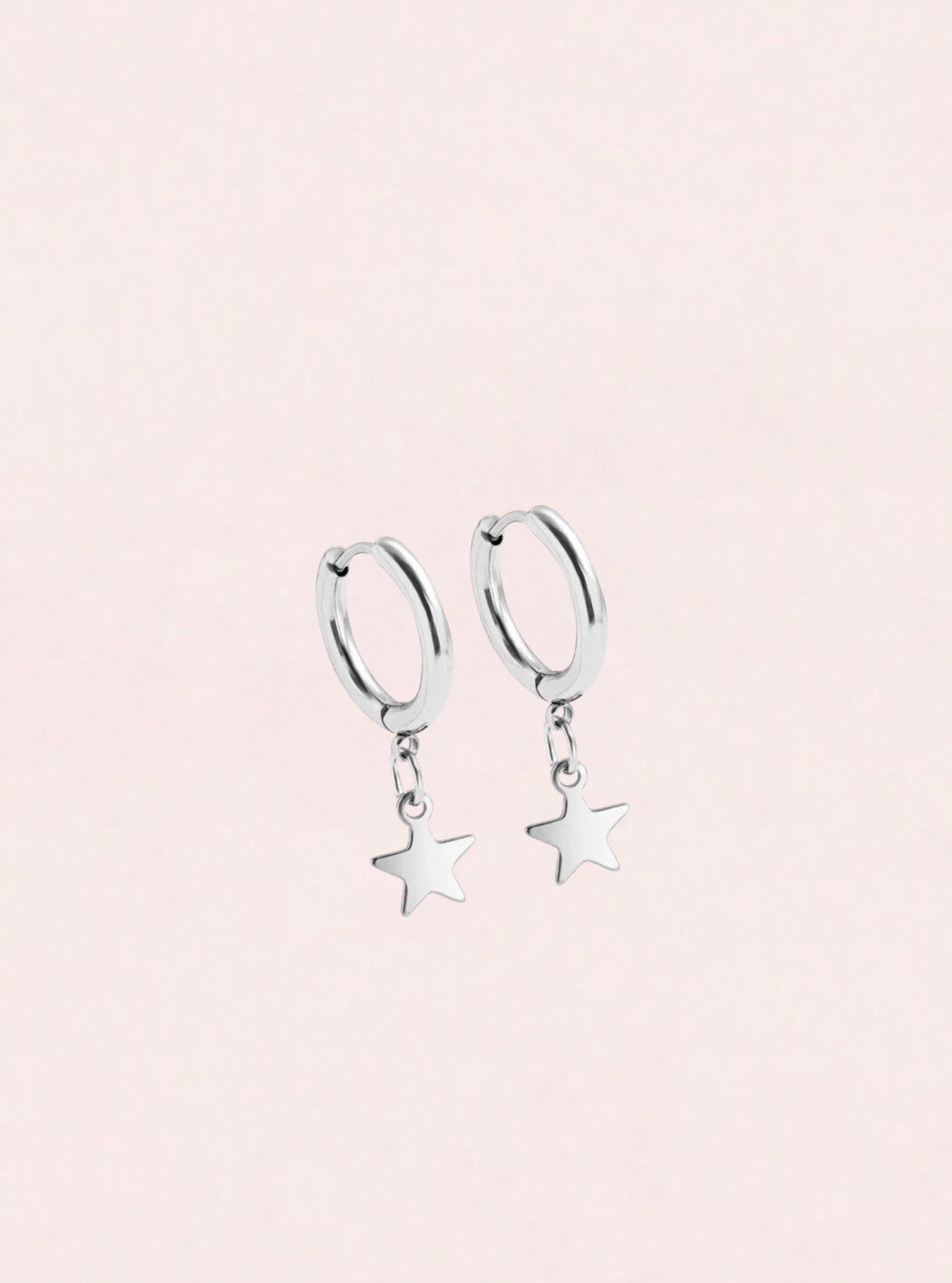 Oorbellen met ster hangertje premium Stainless Steel