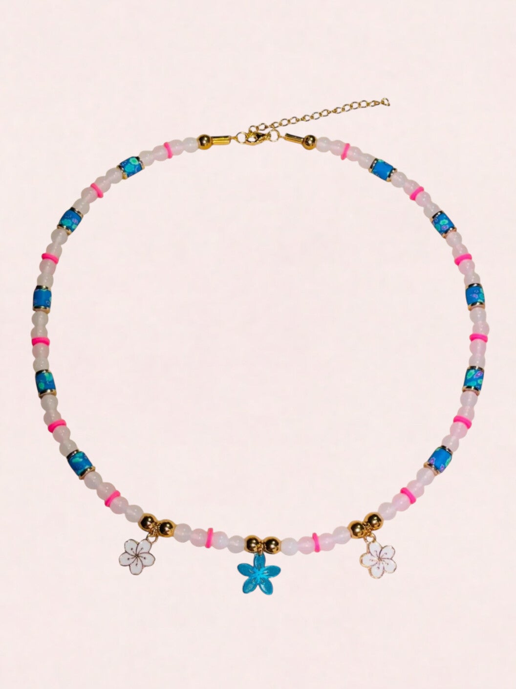 ColorPop ketting met bloem bedeltjes